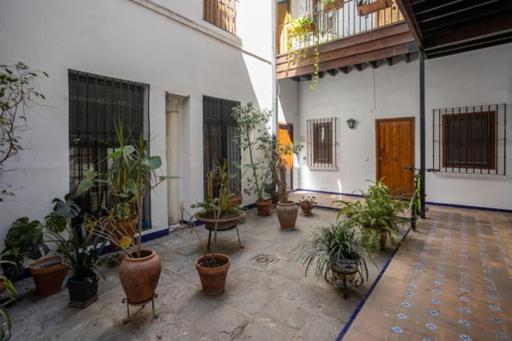 Life M&P Apartment Seville Ngoại thất bức ảnh