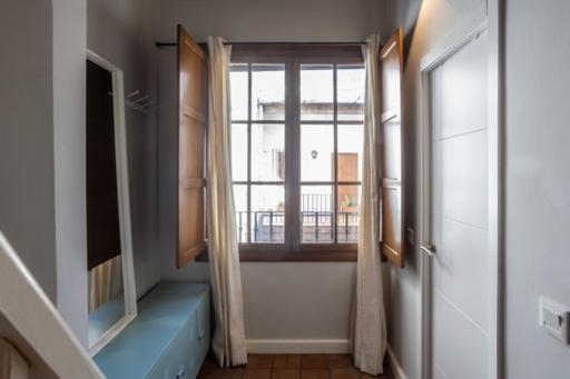 Life M&P Apartment Seville Ngoại thất bức ảnh