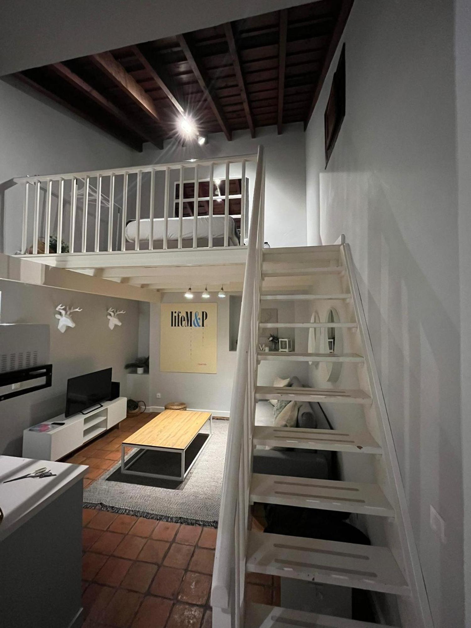 Life M&P Apartment Seville Ngoại thất bức ảnh