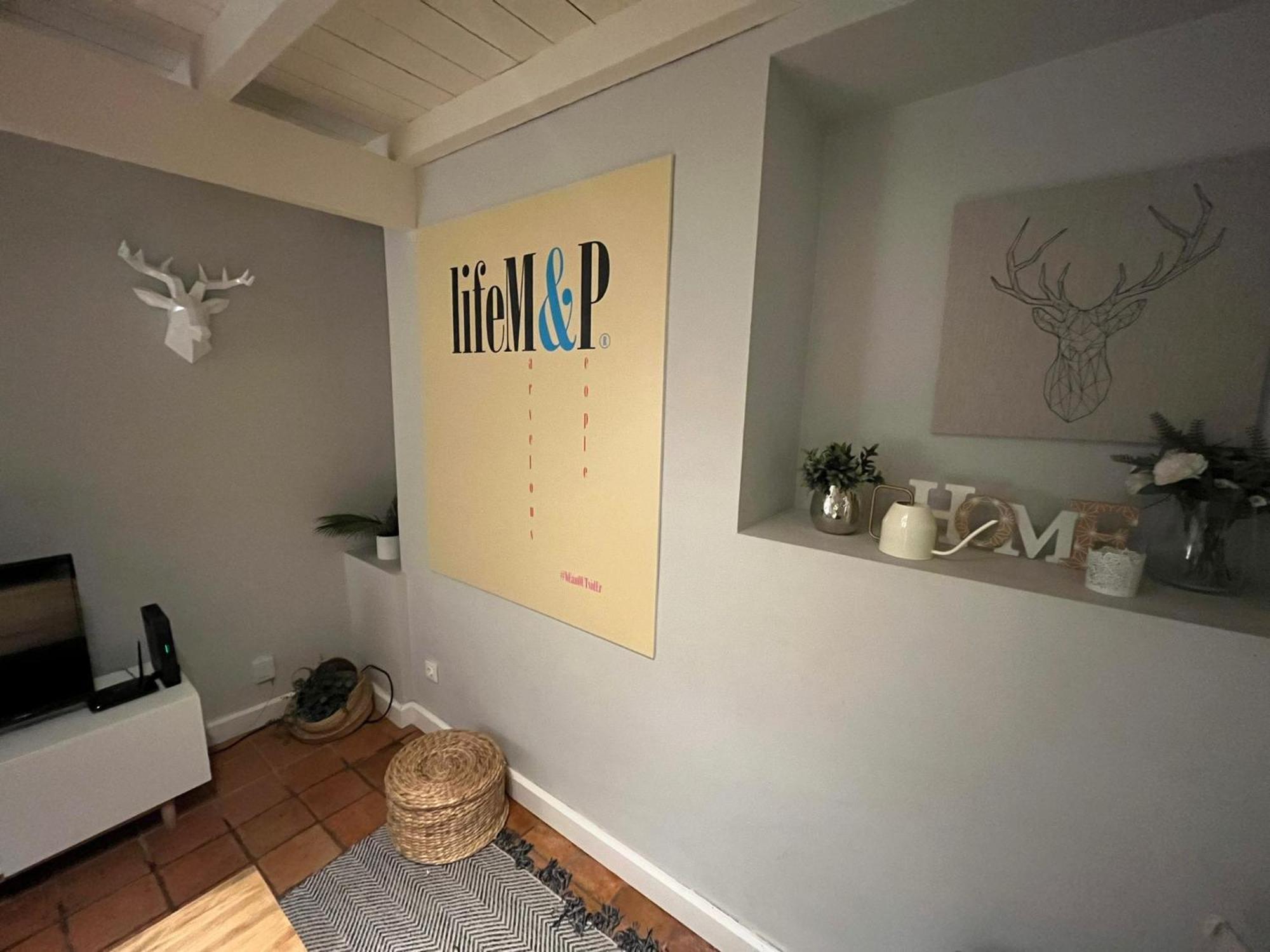 Life M&P Apartment Seville Ngoại thất bức ảnh